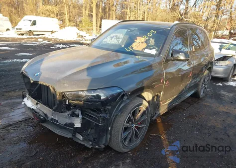 2025 BMW X5 M60I из США, поврежденный, VIN 5UX33EU06S9X41990